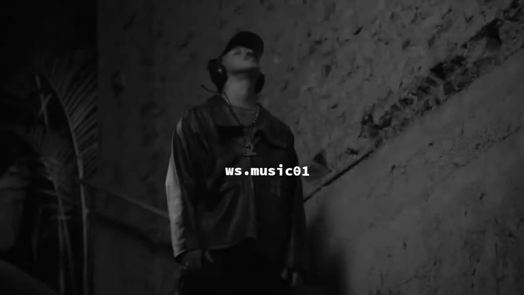 @WS