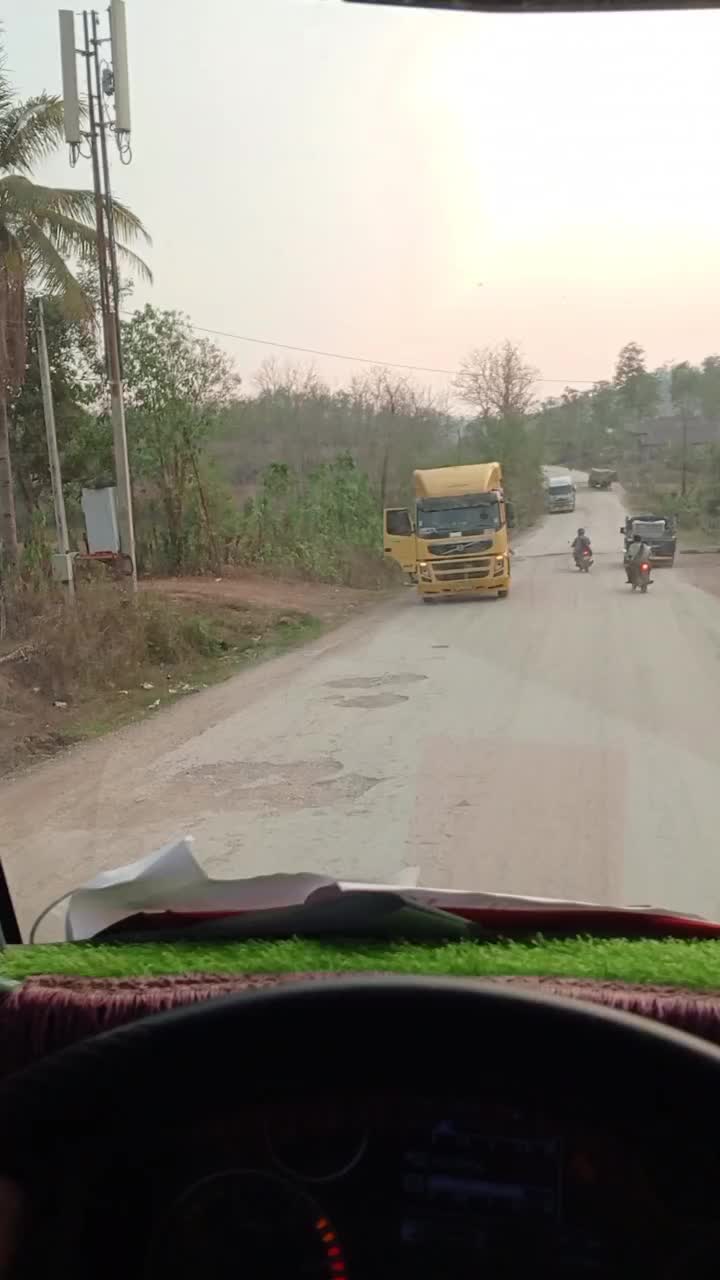 @ເລ້" 22ລໍ້ໄຊຍະບູລີ🇱🇦