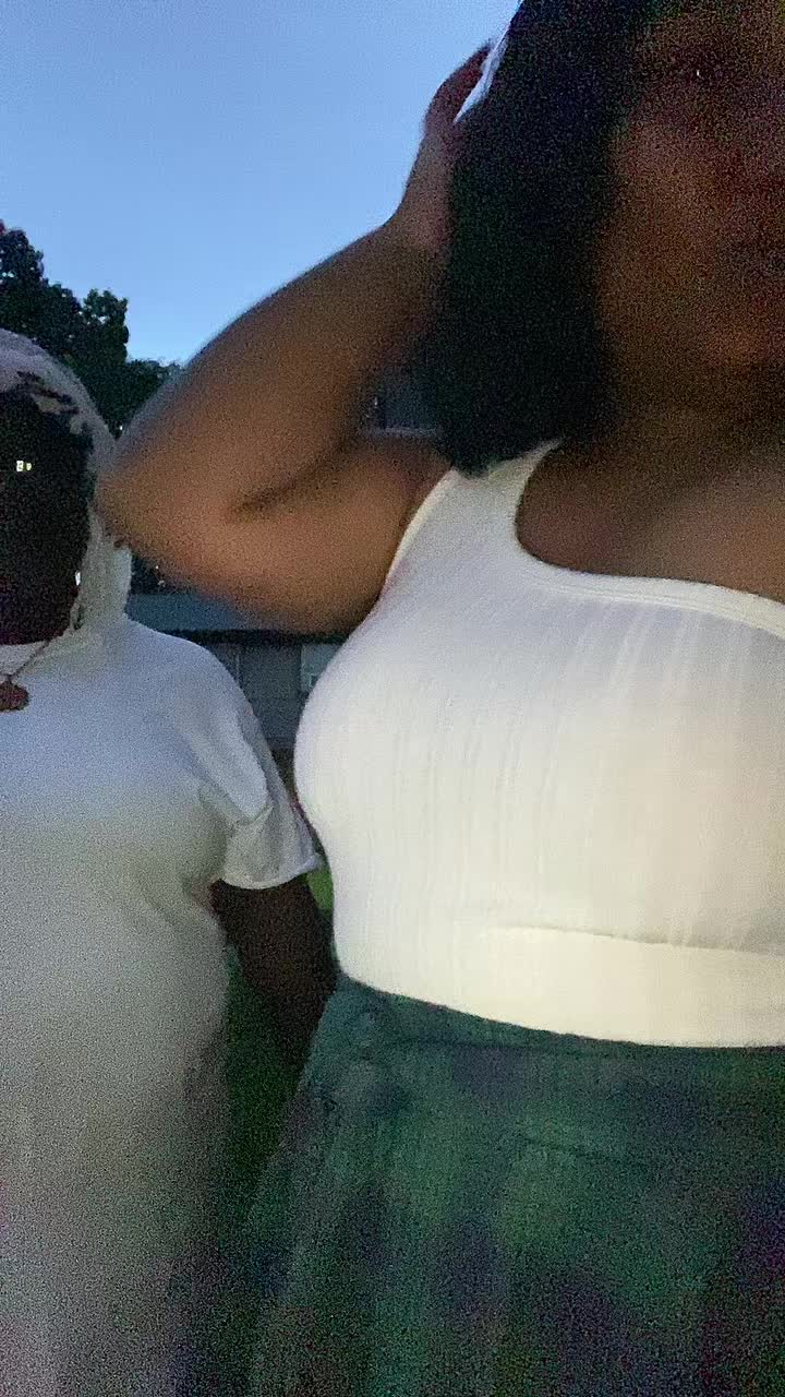@DaaaaamnKishaa