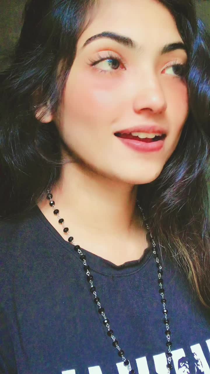 @Harshu_Girl__✨🦋