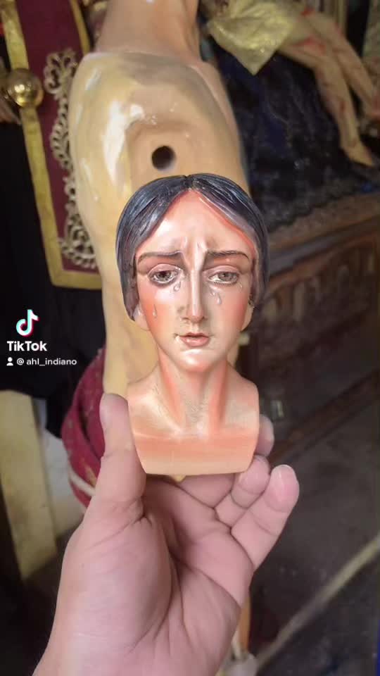 @Ahl_Indiano