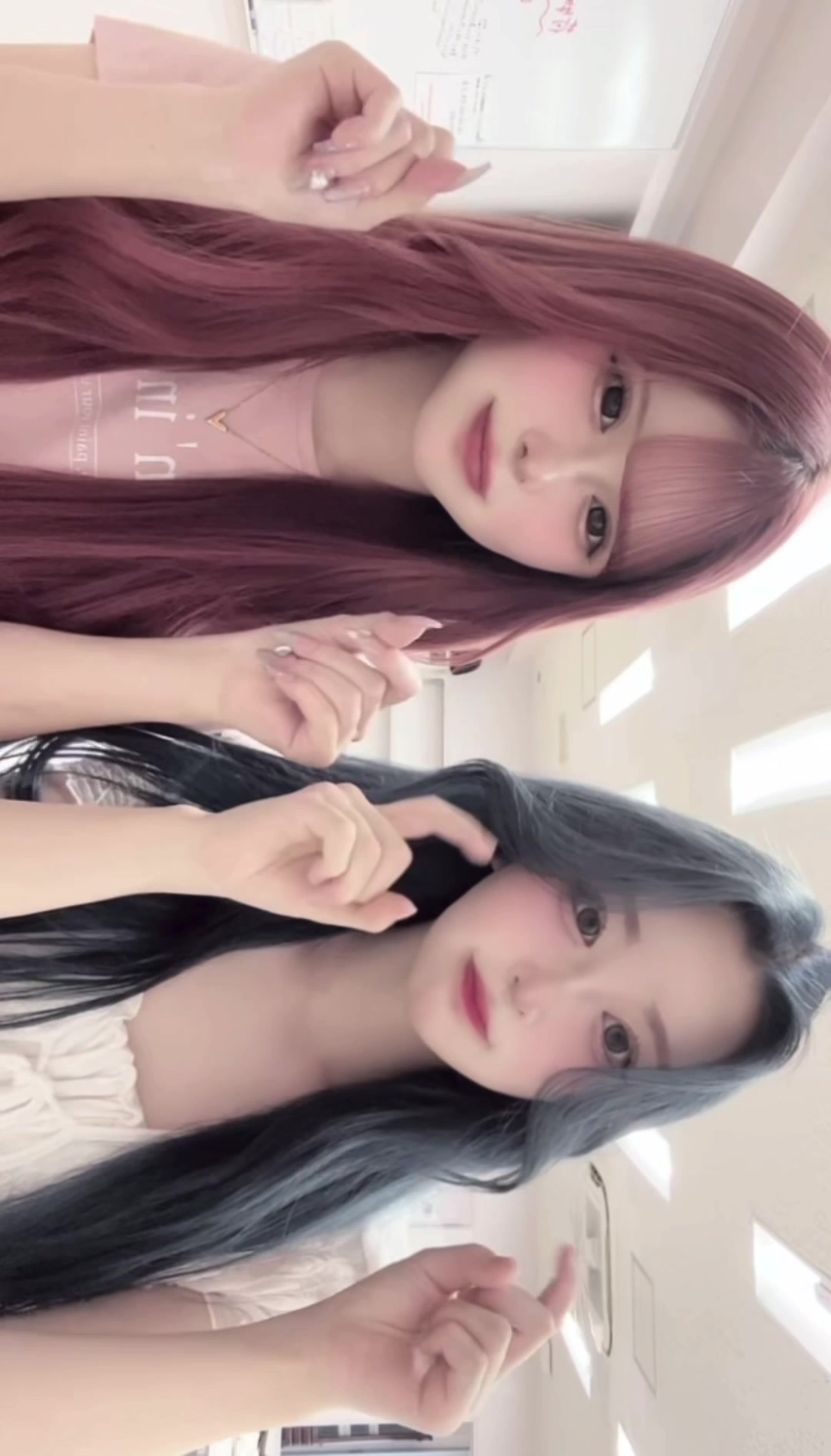 @なな