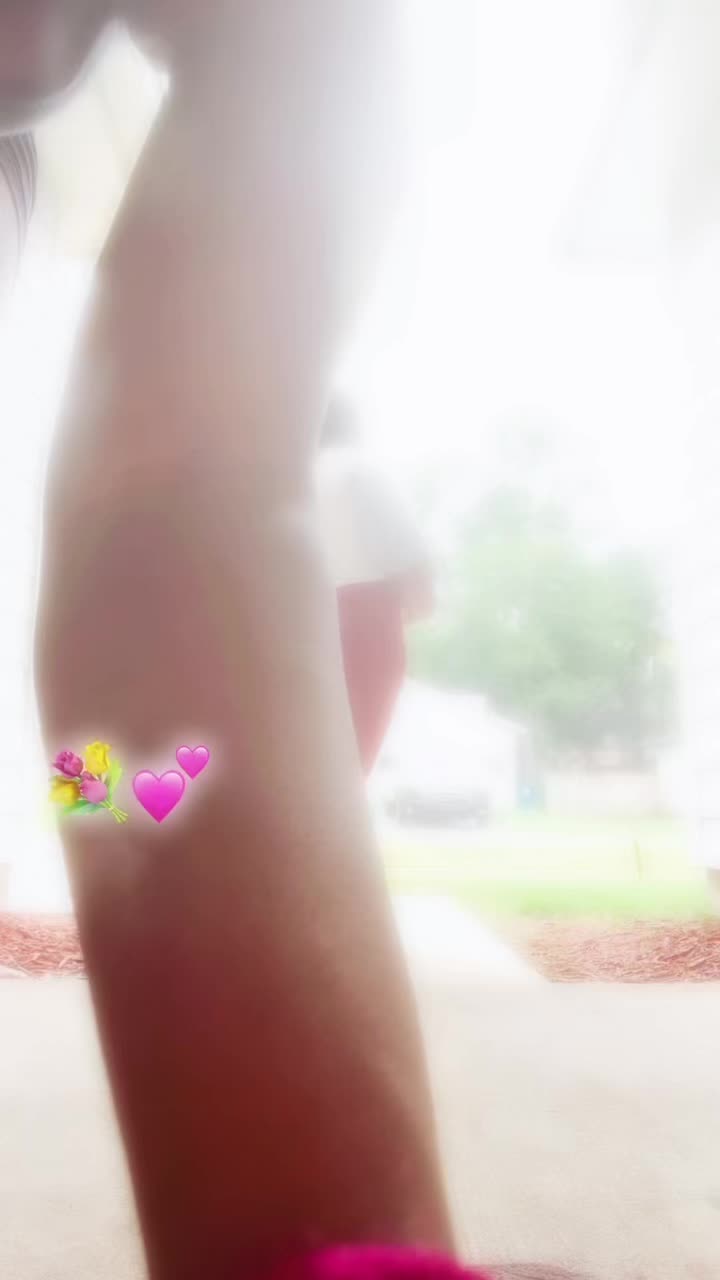 @who.tf._istiny