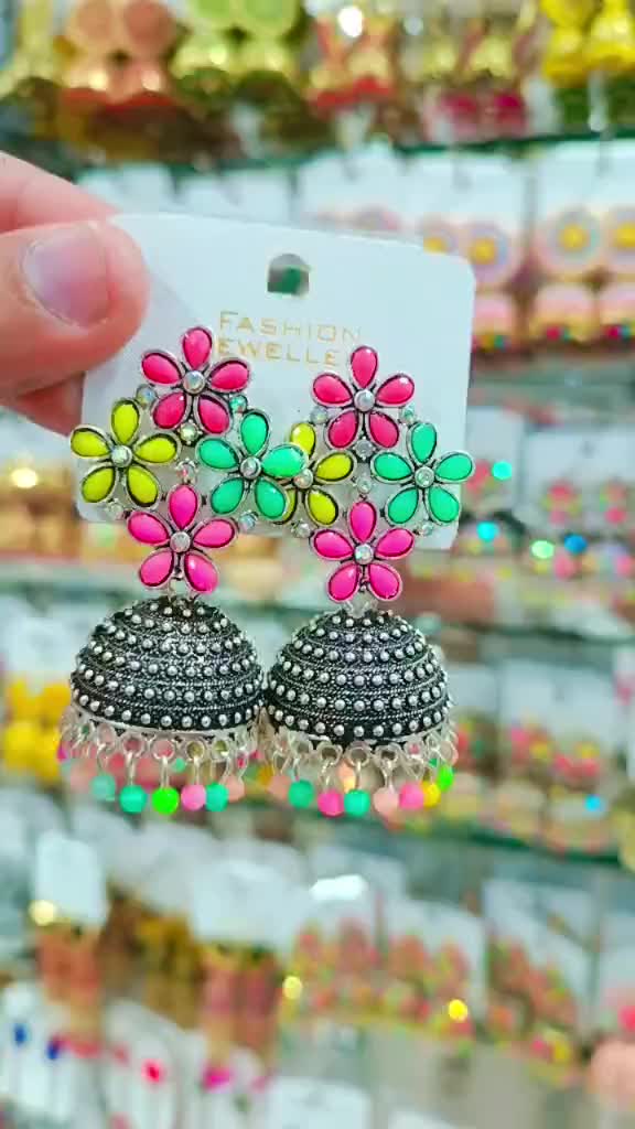 @user32660083254
