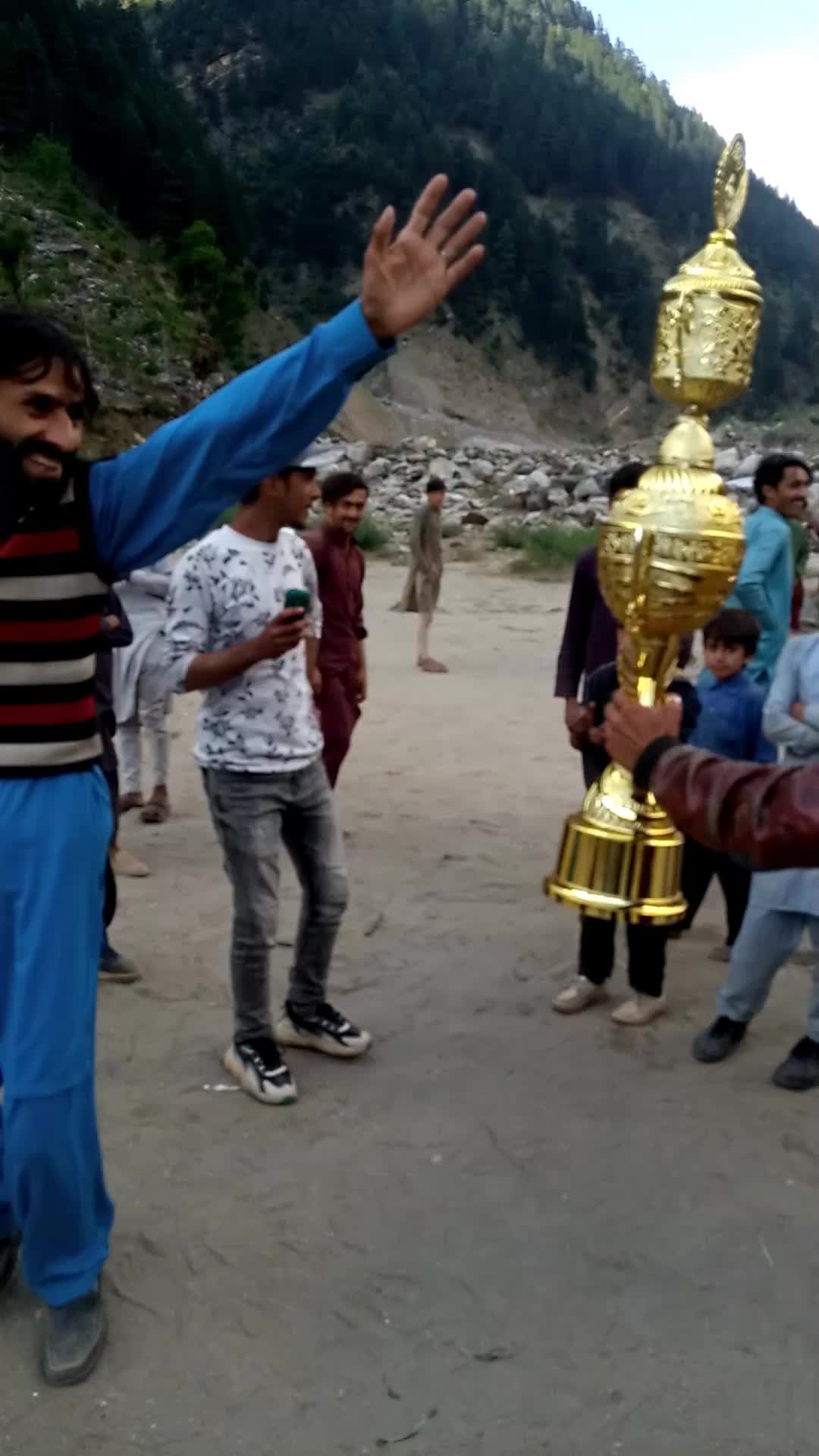 @A ki JAN S .S .KI .M