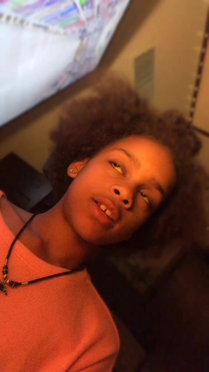 @Naveya Merrill