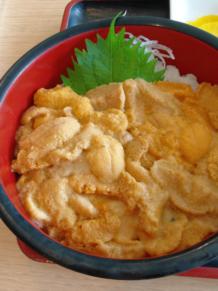 @しげき