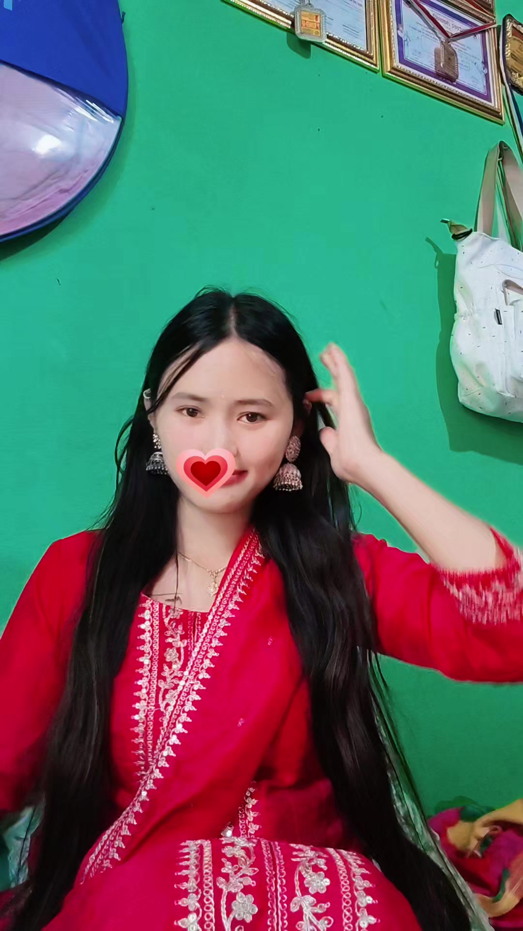 @A N G I🎀
