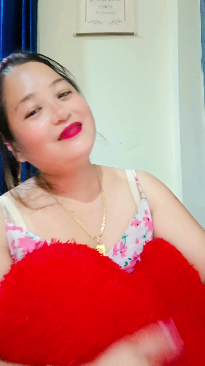 @saru gurung