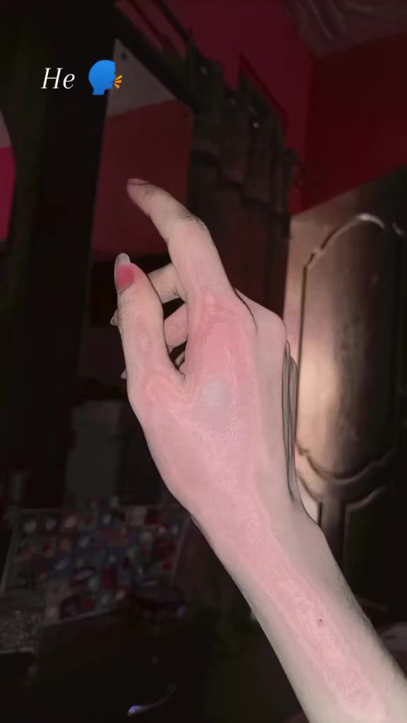 @𝓑𝓸𝓶𝓫𝓪𝔁𝓽𝓲𝓬 𝓱𝓲𝓫𝓾