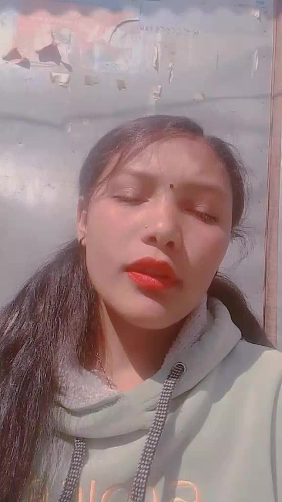 @Maya 😋😍🤩🤪😜😝