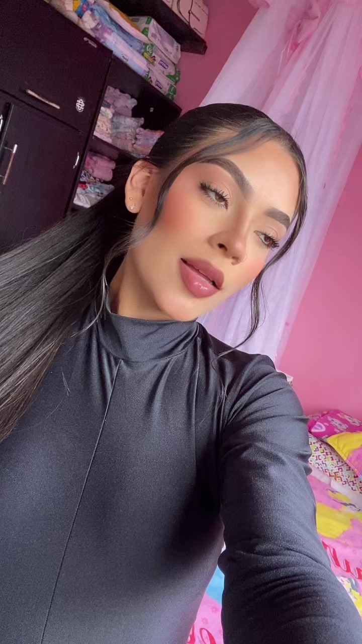 @lau 🫦