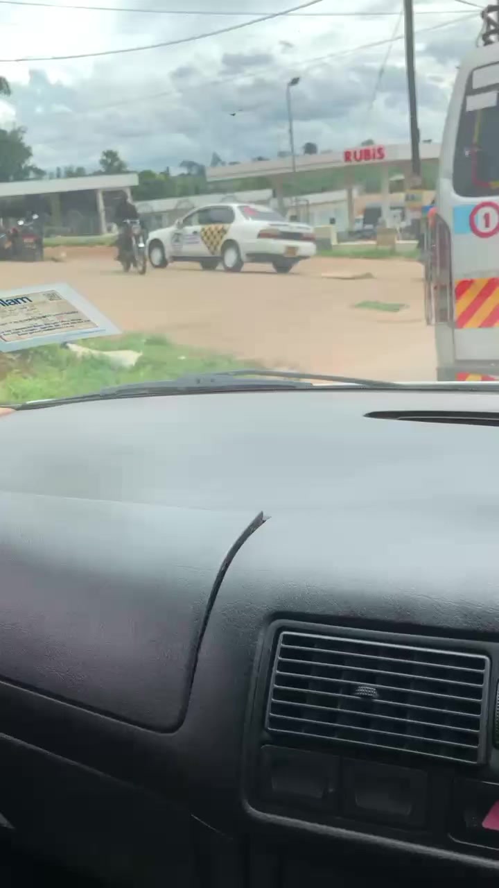 @Mub 🇺🇬