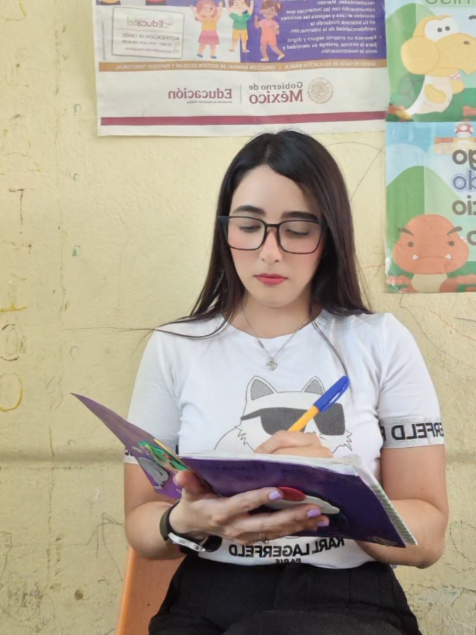 @Maestra Iomara 👩🏫
