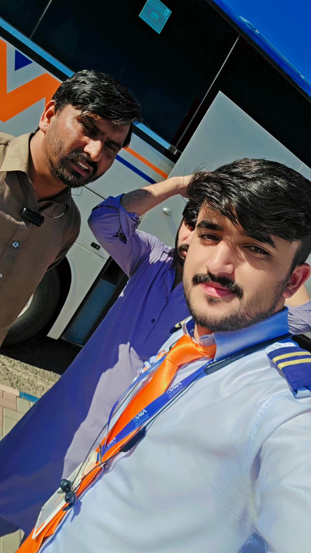 @Sheikh Zada کشمیری