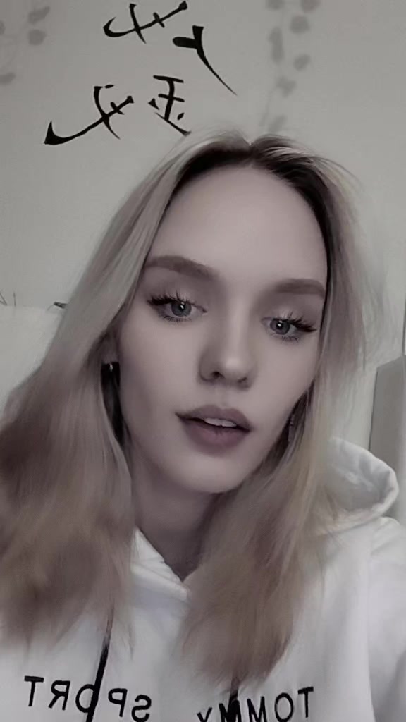 @𝕓𝕦𝕤𝕚𝕟𝕜𝕒👑