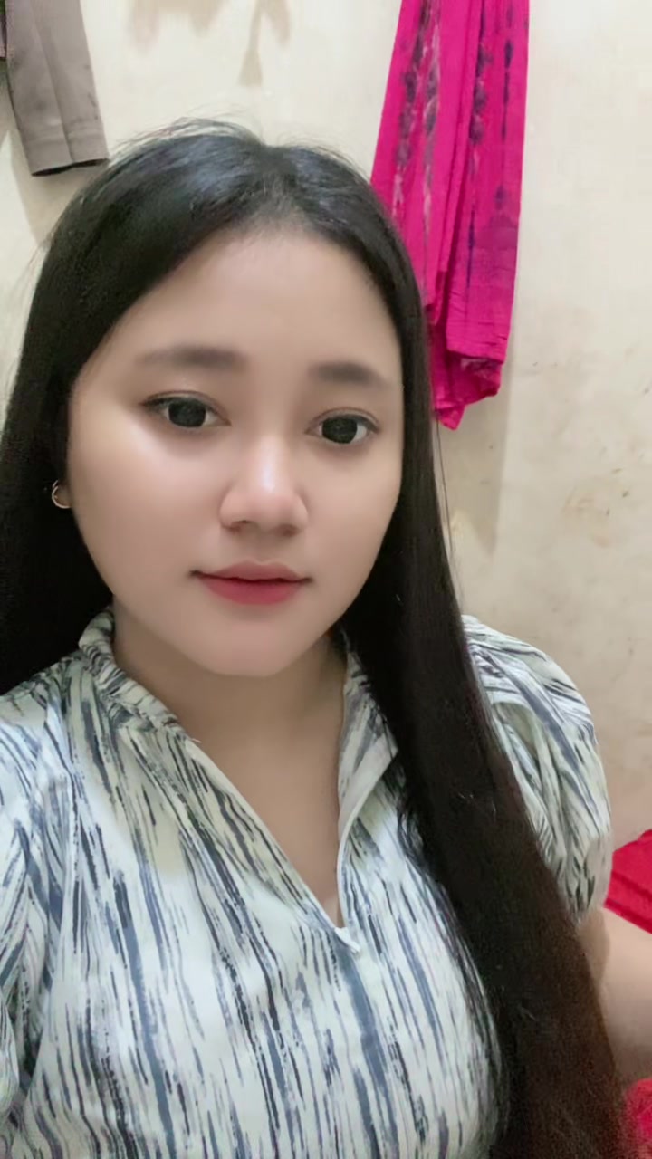 @KhoirunNisa💜