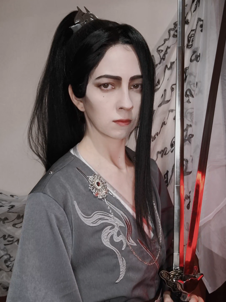 @шиди Лю🗡️