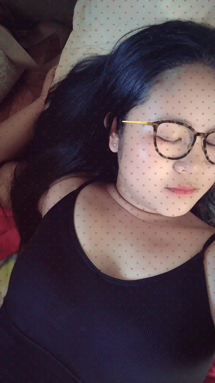 @babyghirl30🥀🇭🇰🌈🌺