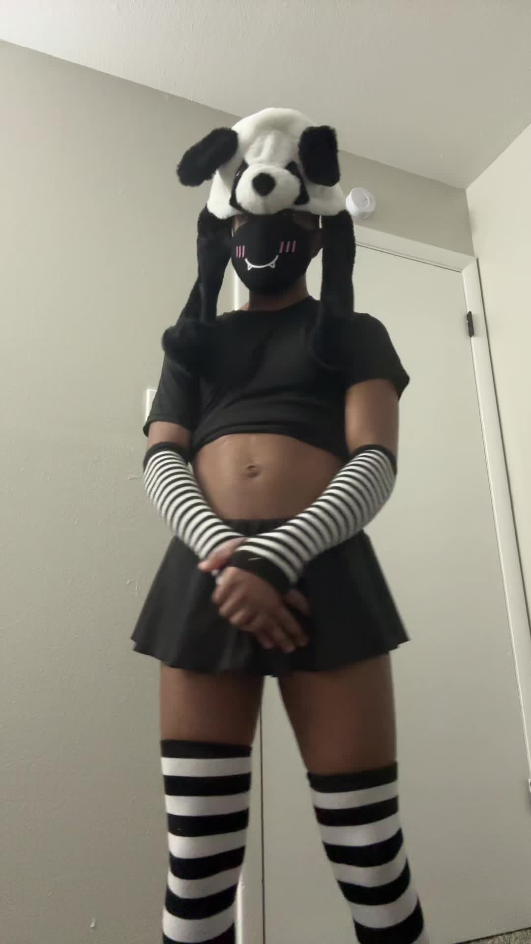 @NickyPanda