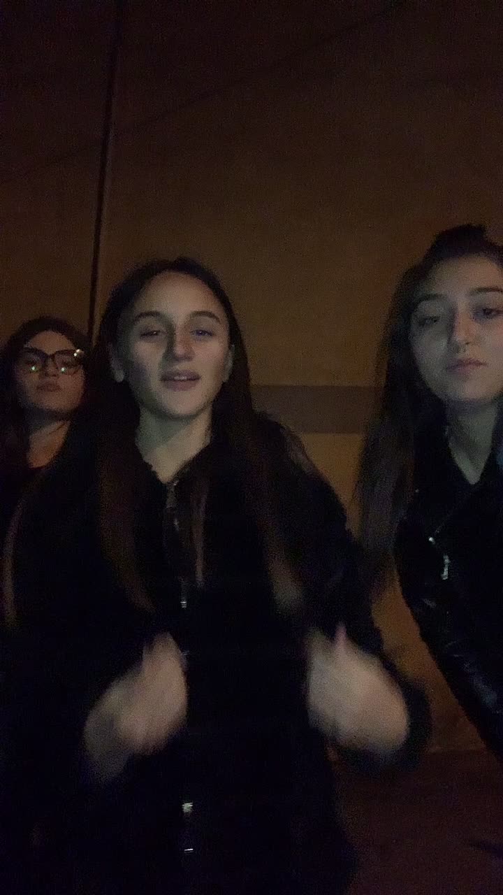 @_3.girls._