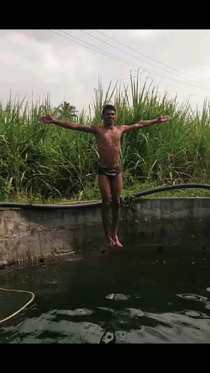 @user6930766302432