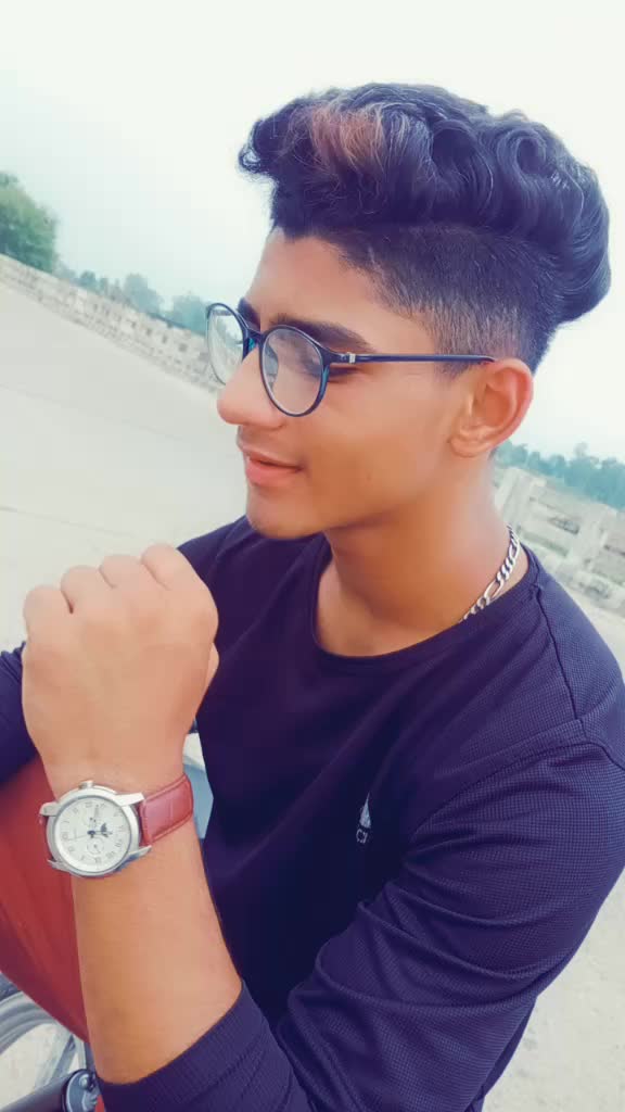 @🤗INNOCENT BOY🤗