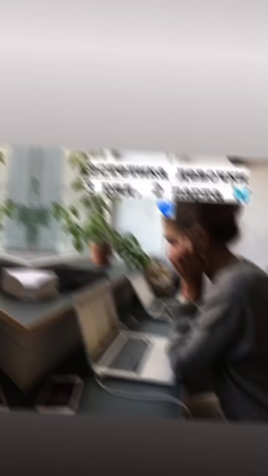@☕️𝓫 𝓾 𝓷 𝓷 𝔂🦔