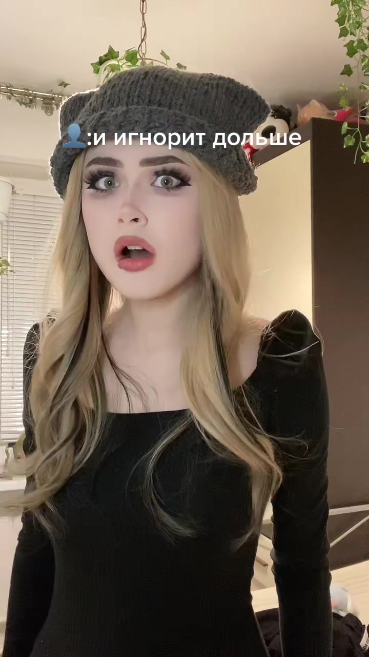 @_littleannenkova