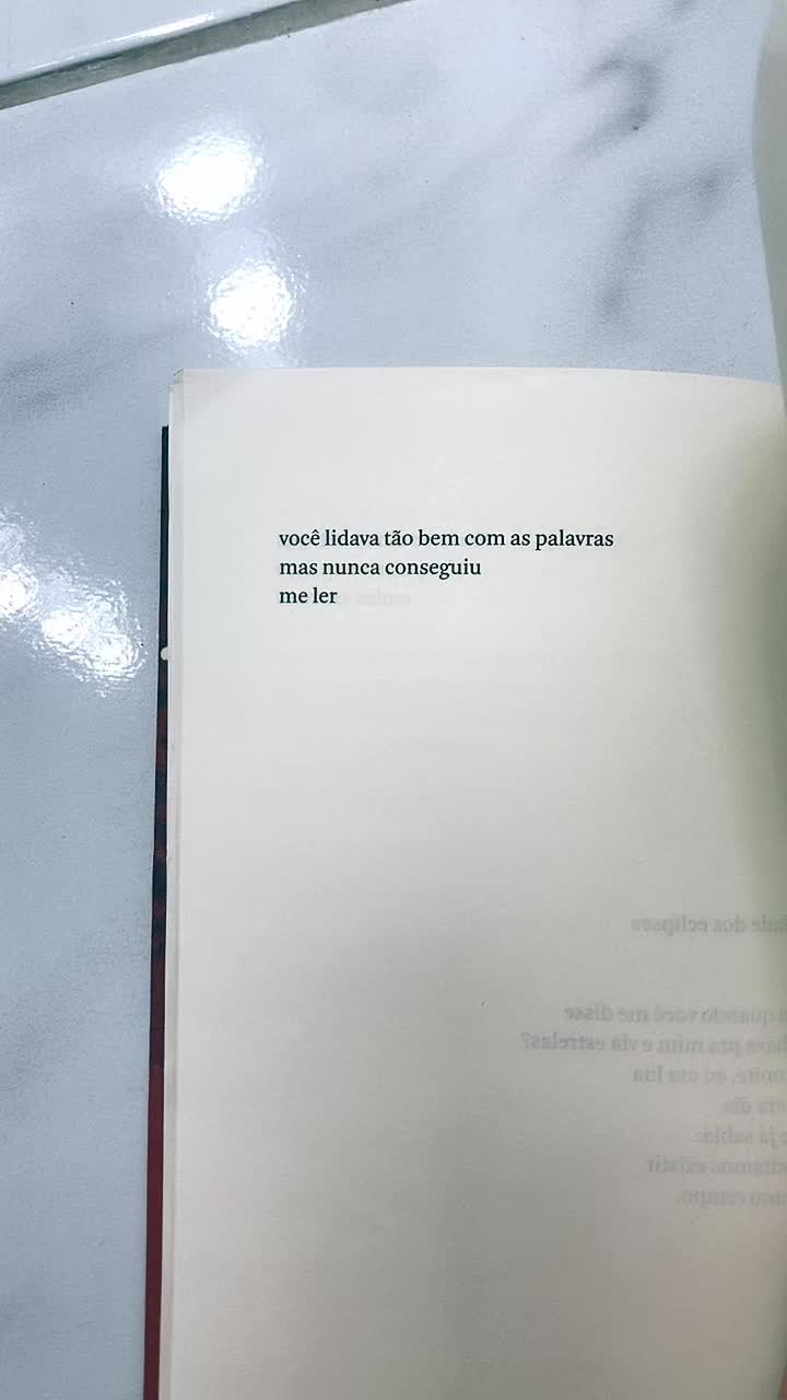 @Frases_de_livros