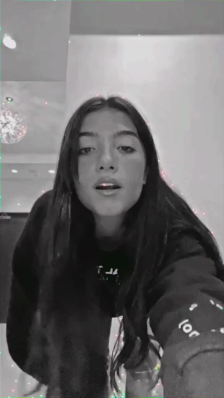 @fifi || 1.1k 🥳🎉