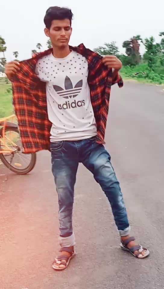 @ଗଞ୍ଜାମ ଟୋକା ହିଲାକେ ରଖ 🤘ଦେଗା