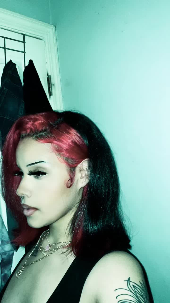 @m s . h e n d r i x x 🩶
