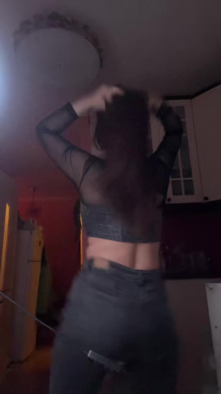 @Певица Летта