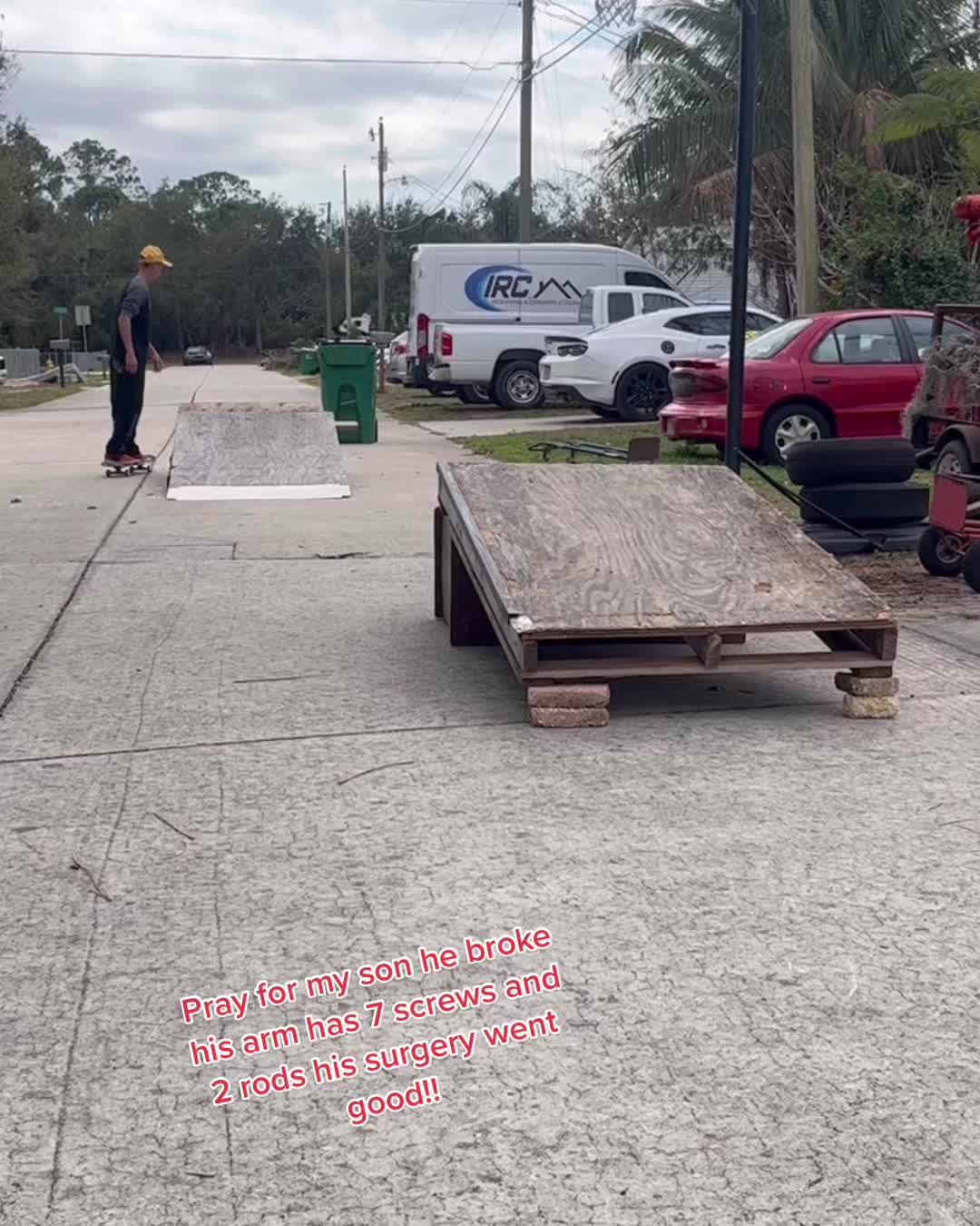 @Lamsk skateteam
