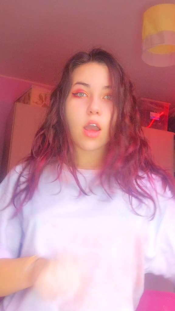 @♡Esmeralda♡