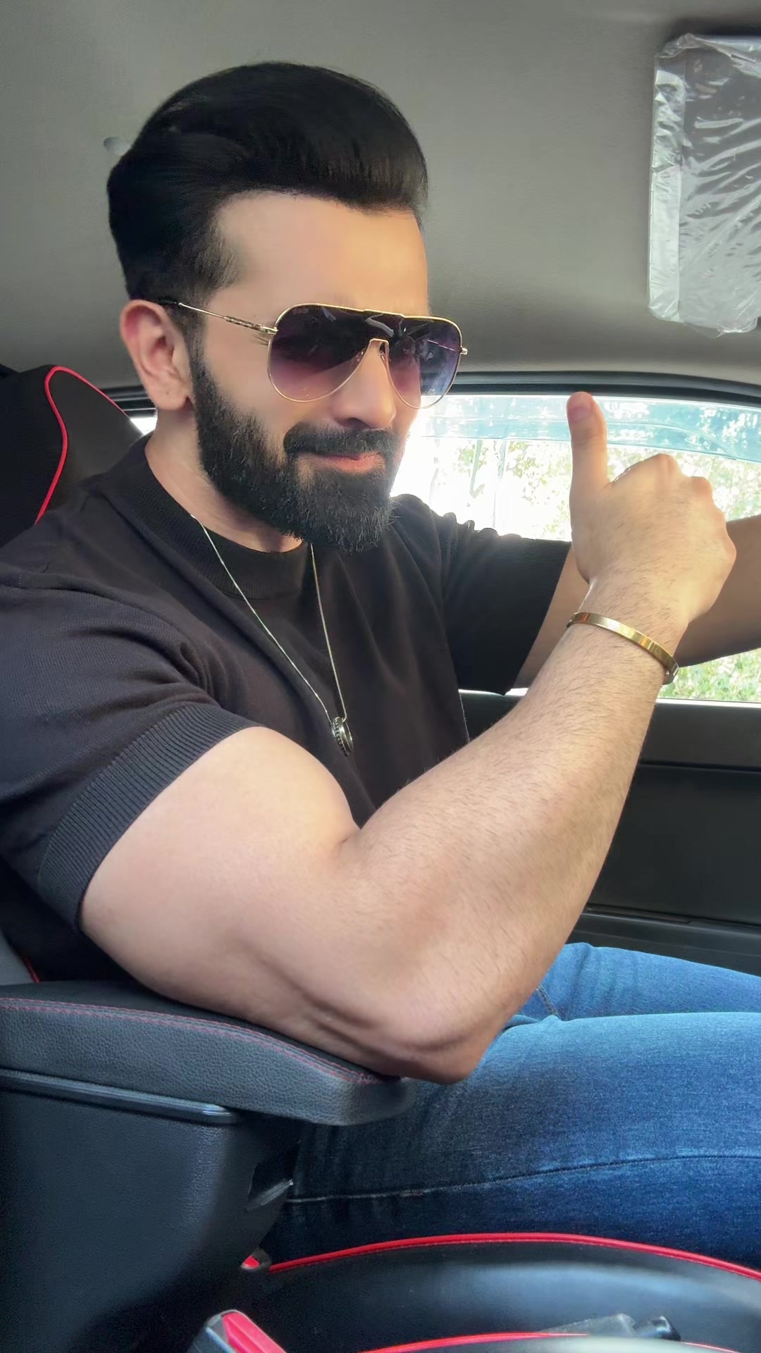 @SUMAIR KHAN 👉🏻💪🏻❤️💲⚡️