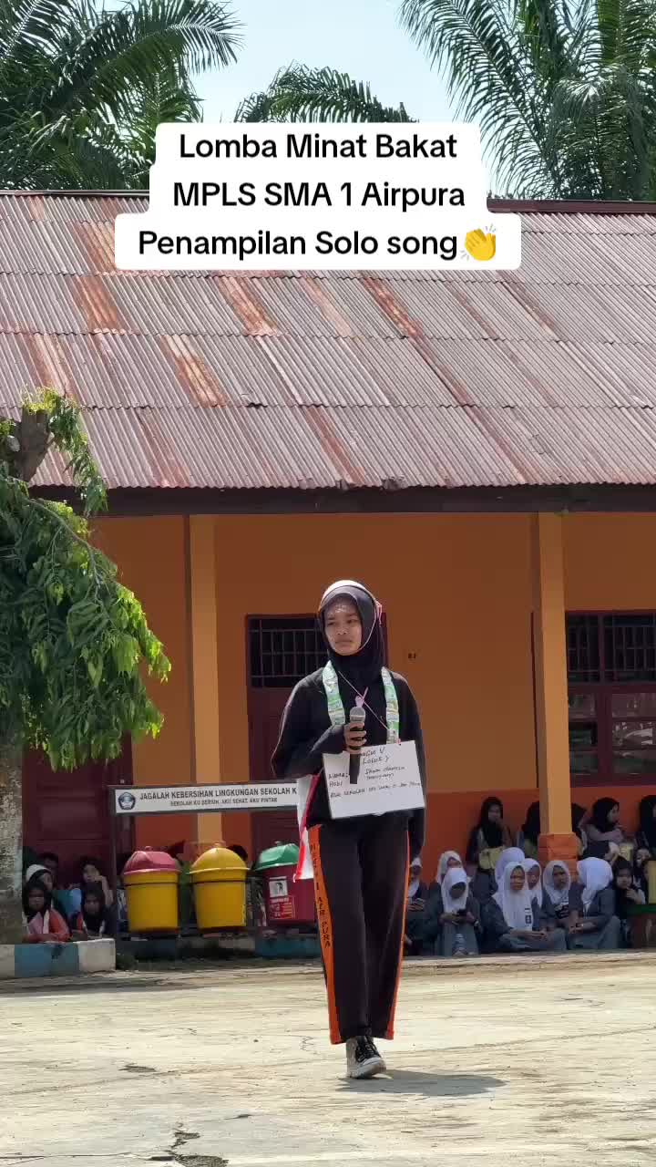 @NhetyeAzma
