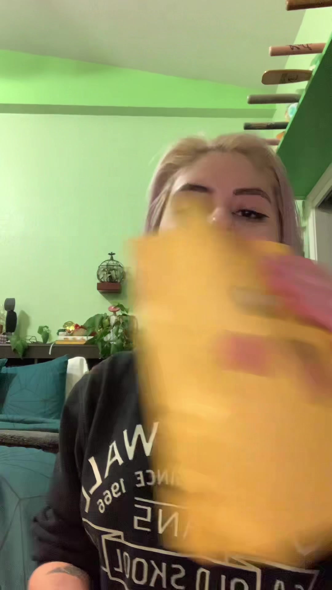 @Danni