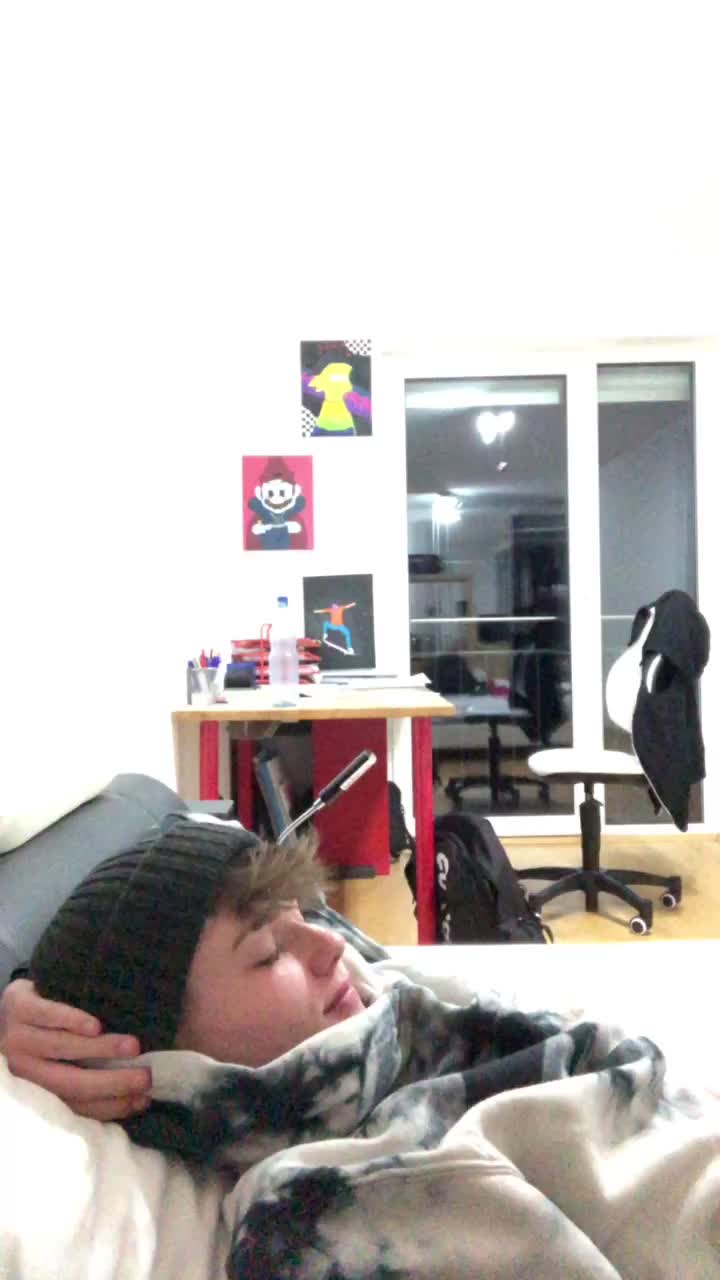 @Toni