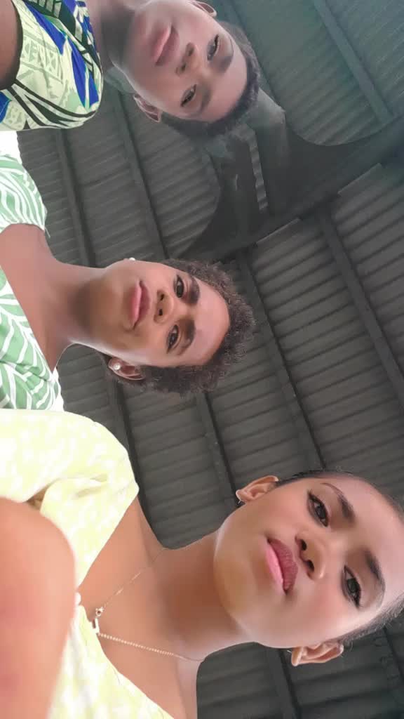 @🇫🇯 12 🇵🇬