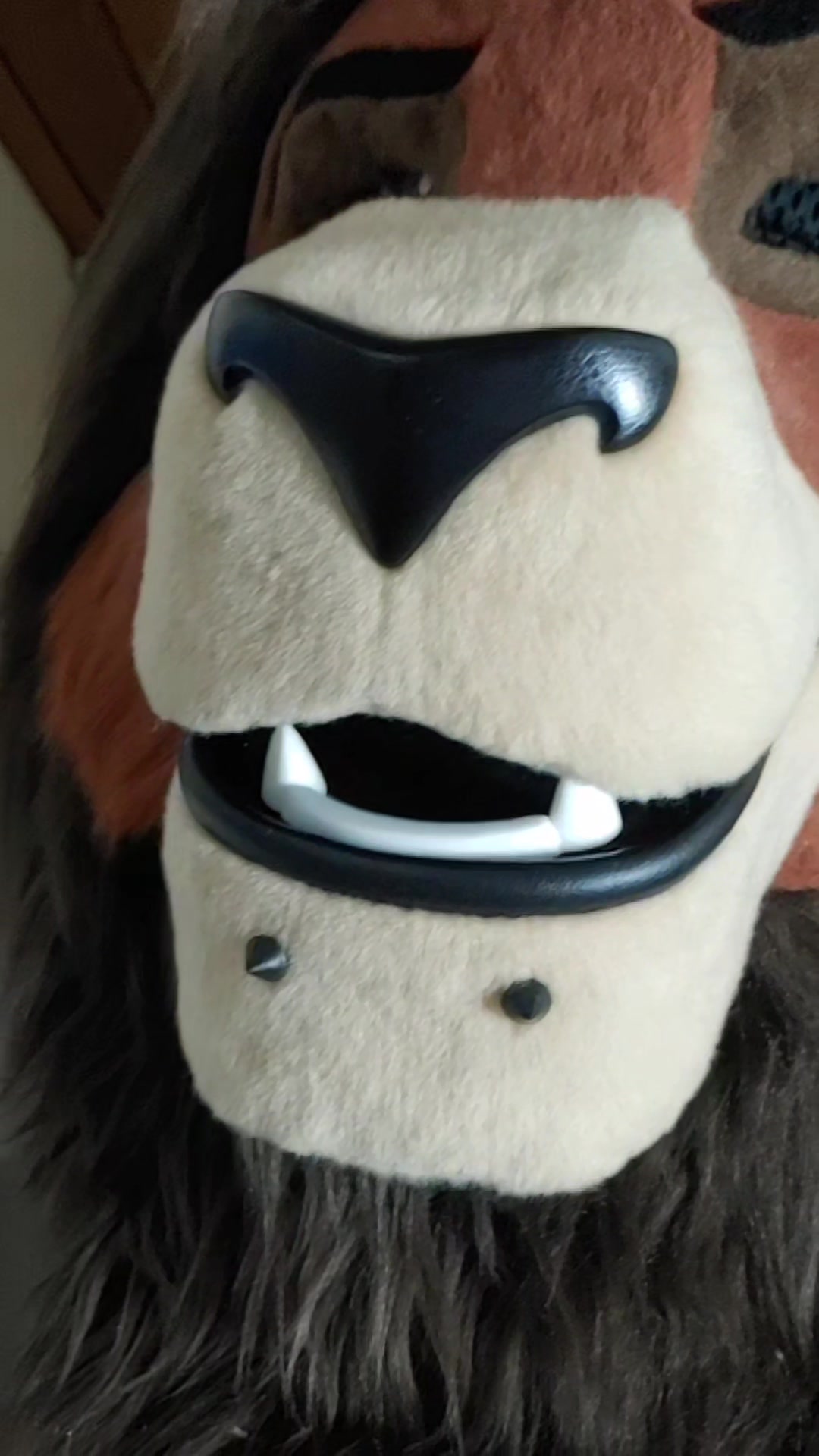 @Maz Made Fursuits