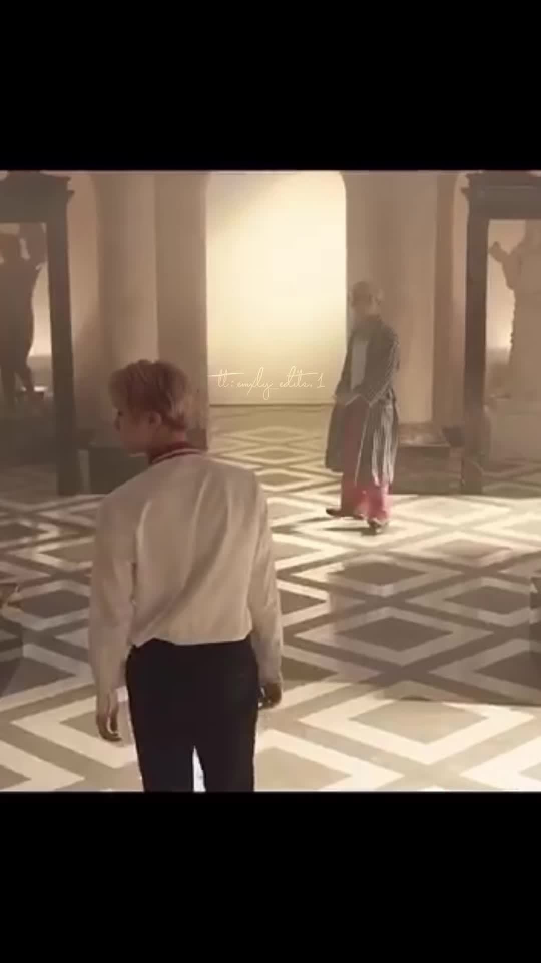 @Taehyungs toe cheese