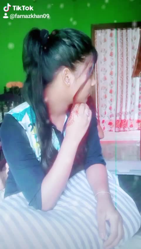 @Farnazkhan09