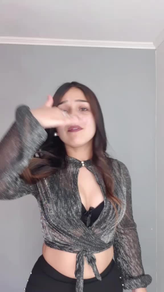 @Goldenbrvnette