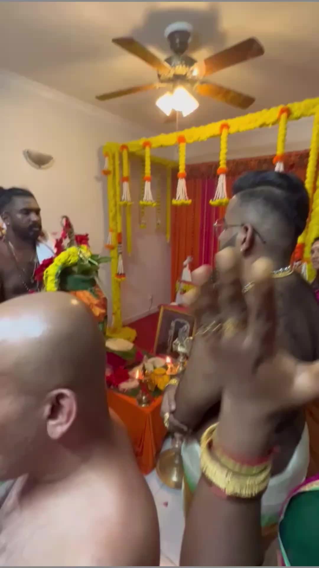 @Mohanraj Sivanesan 👑❤️