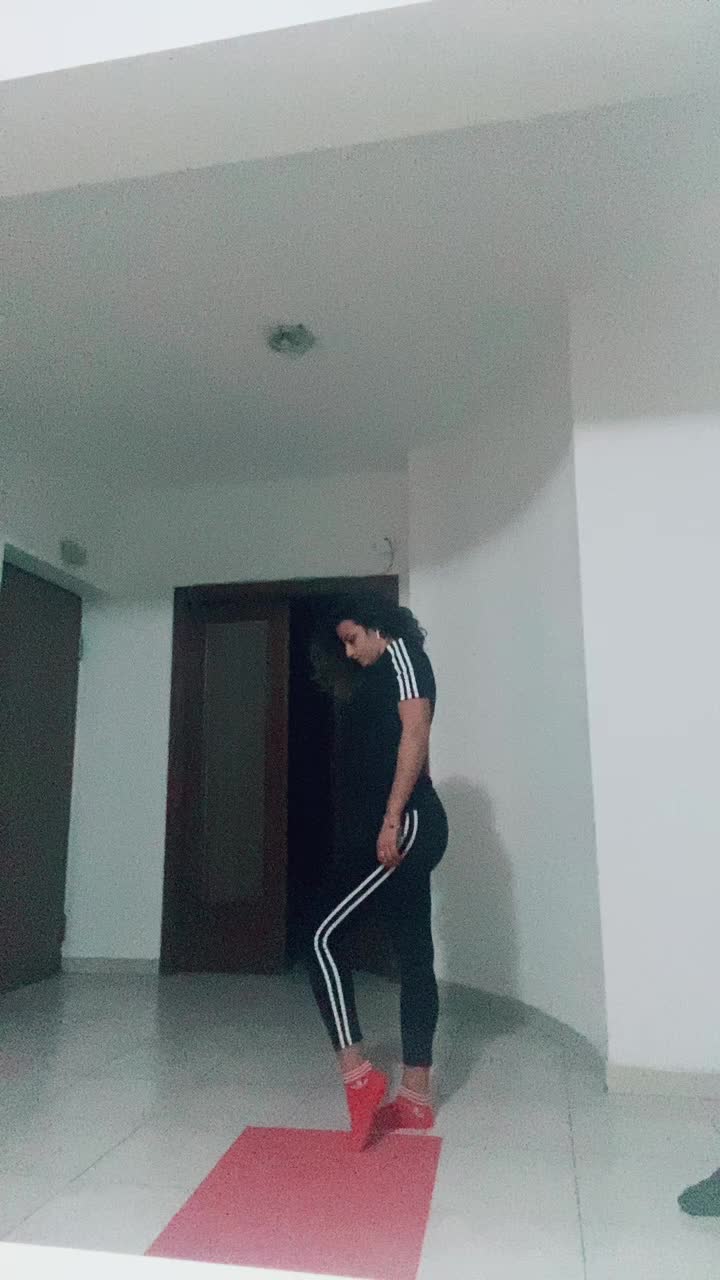 @serena_truncellito
