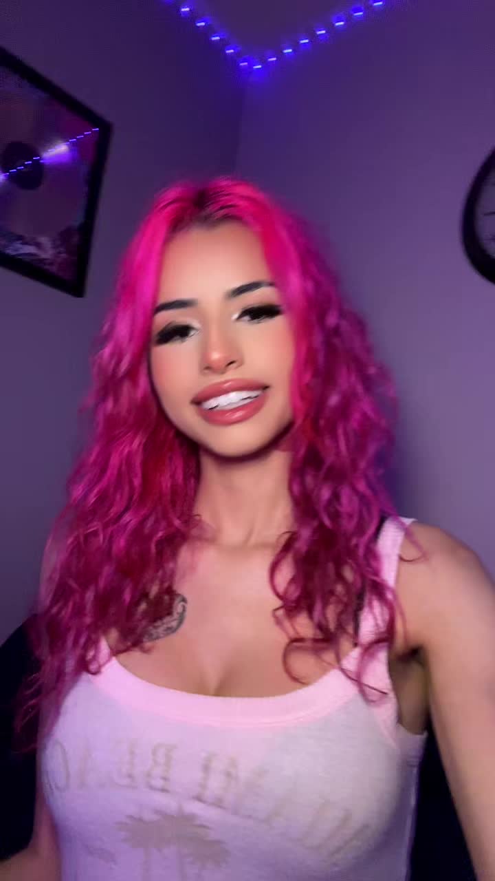 @T