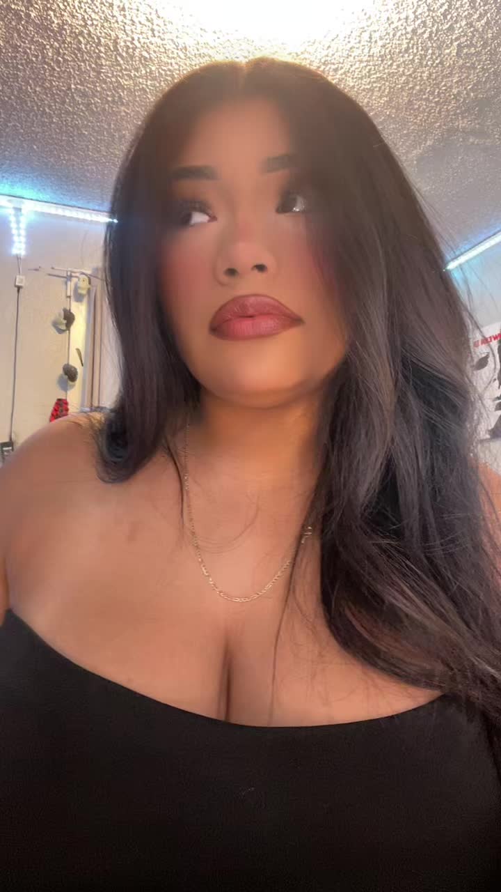 @lana🍒