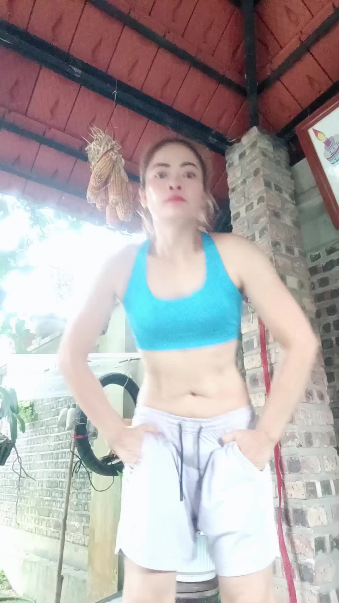 @Hương Nauli